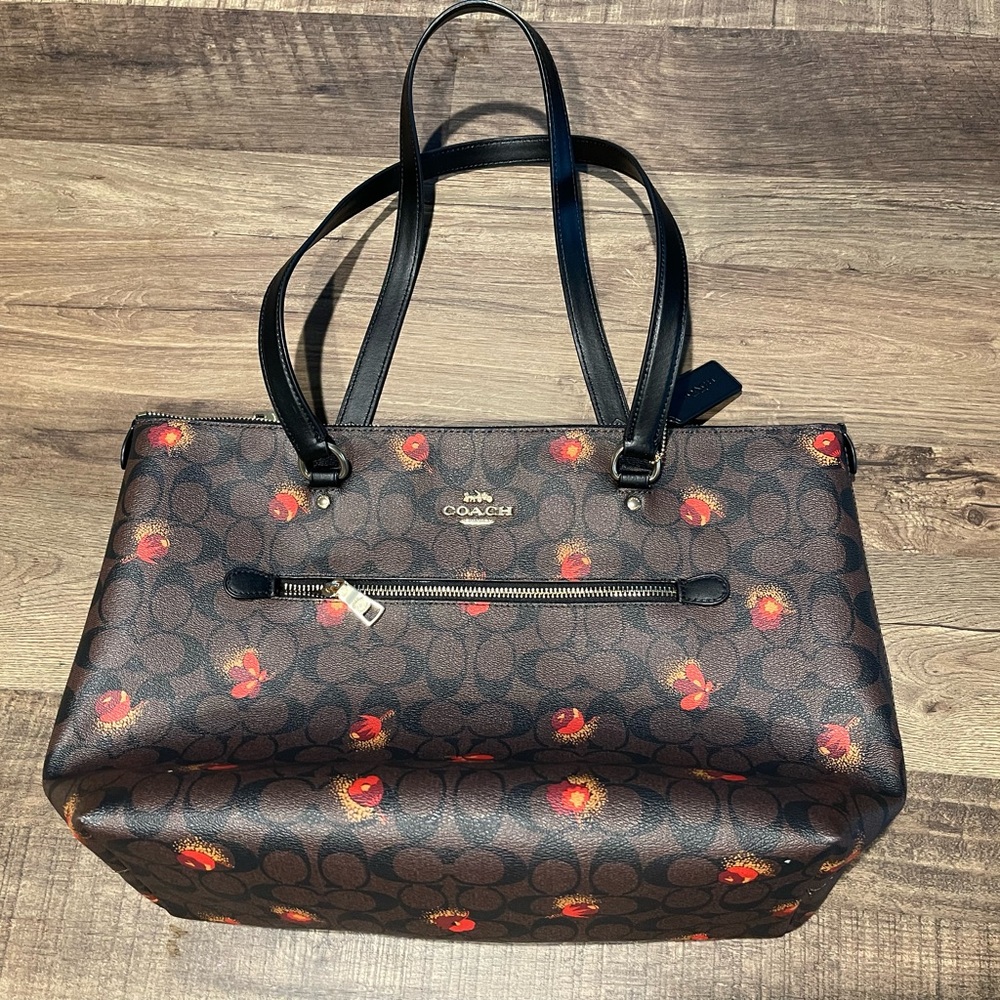 Coach Gallery Tote